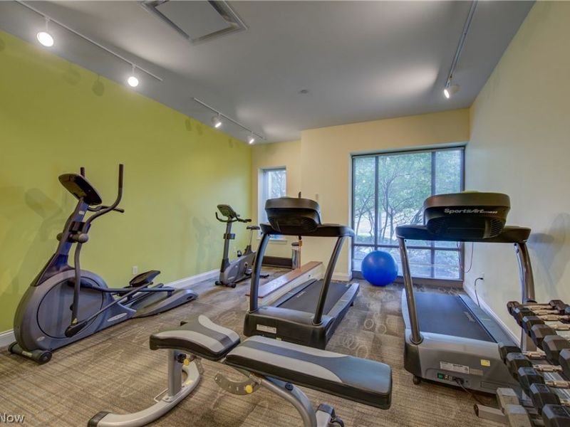 16800 Van Aken Boulevard, Unit 410, Shaker Heights, OH 44120 Photo 41