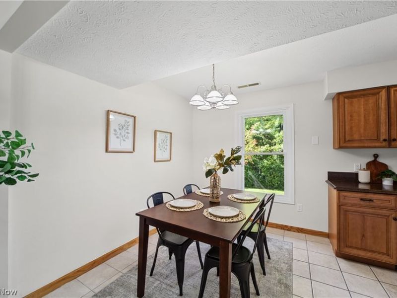 4902 Lakeview Drive , Mentor, OH 44060 Photo 11