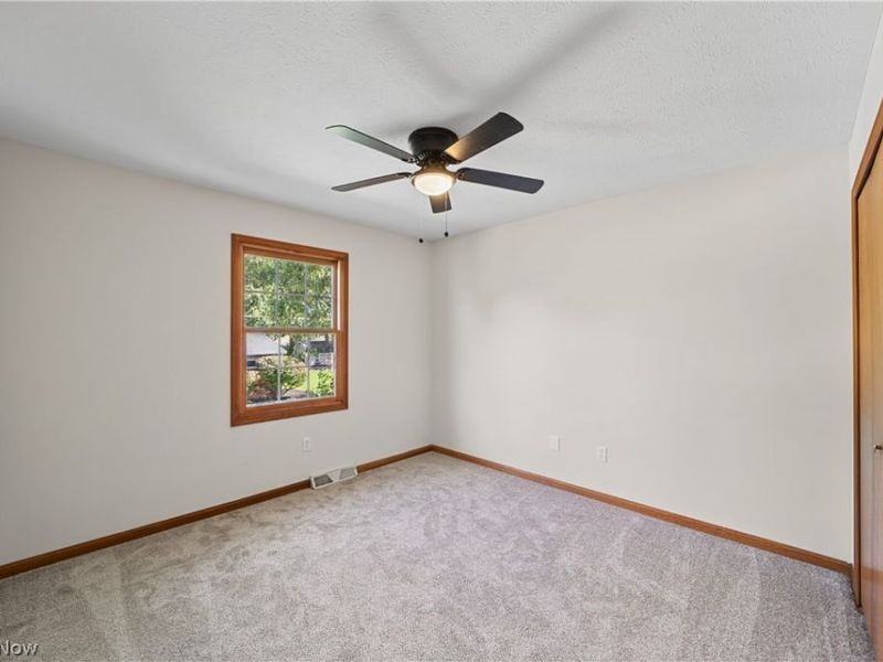 4902 Lakeview Drive , Mentor, OH 44060 Photo 25