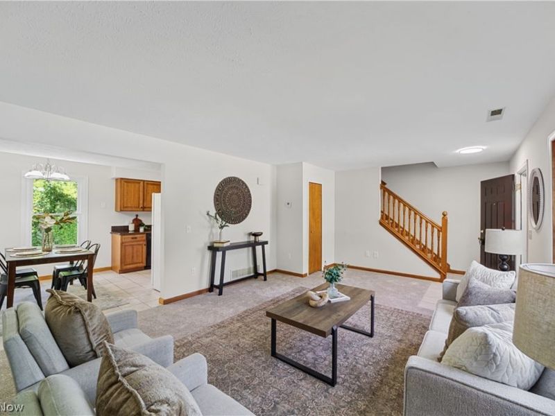 4902 Lakeview Drive , Mentor, OH 44060 Photo 8