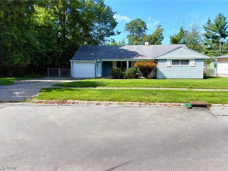 6382 Alderwood Road, Parma Heights, OH 44130 Photo 3