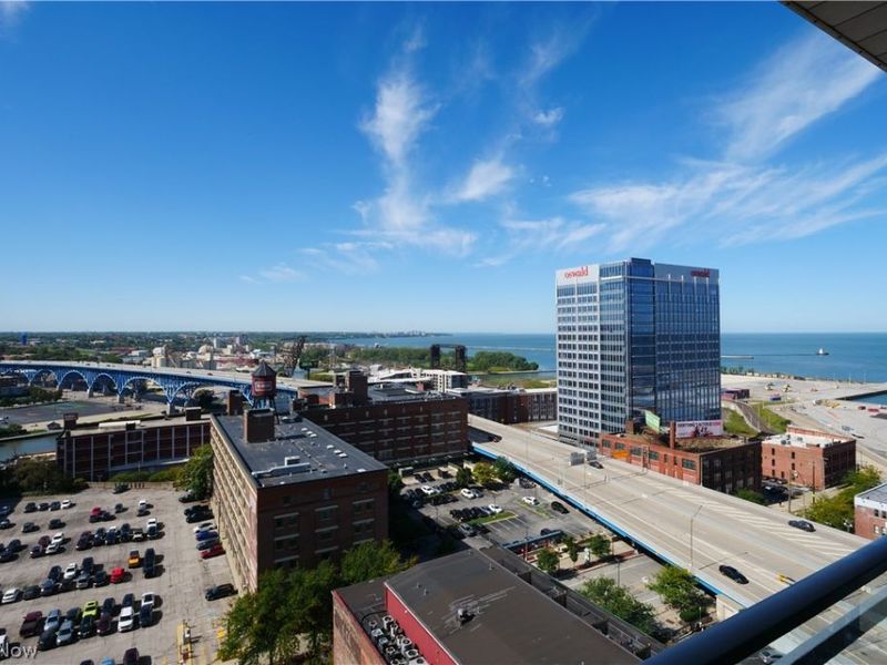 701 W Lakeside Avenue, Cleveland, OH 44113 Photo 14
