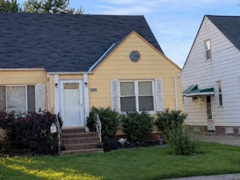 4108 W 49th Street, Cleveland, OH 44144 Photo 3