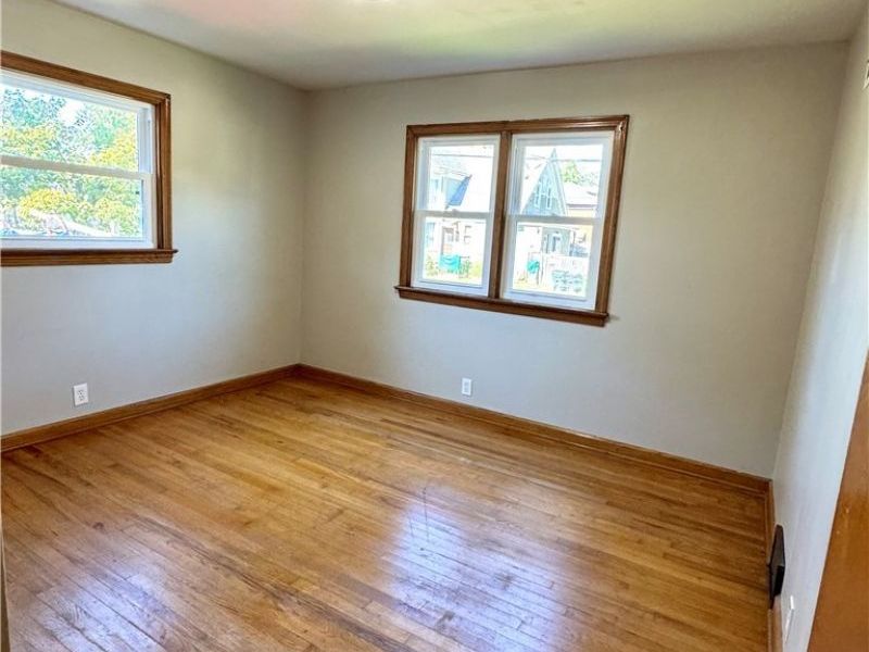 321 Elm Street, Coshocton, OH 43812 Photo 13