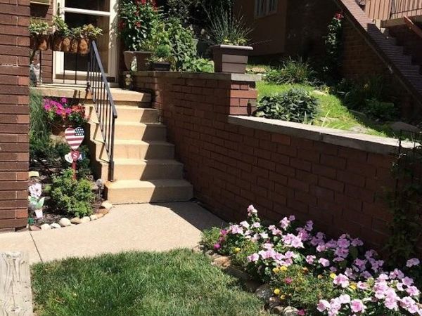 6855 W Fitzwater Road, Brecksville, OH 44141