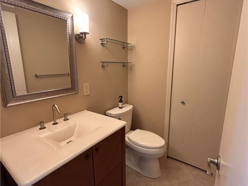 6855 W Fitzwater Road, Brecksville, OH 44141 Photo 8