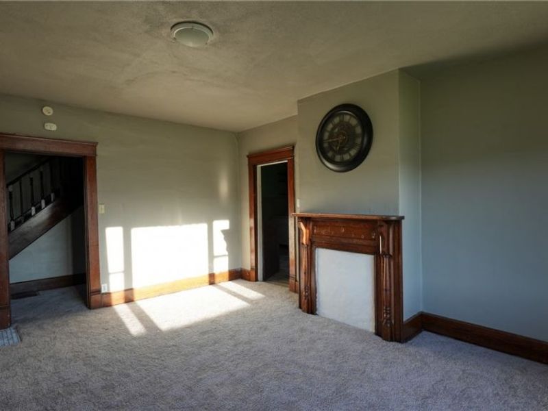 2249 Bishard Avenue, Cambridge, OH 43725 Photo 10