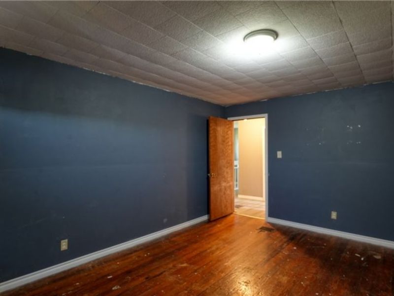 2249 Bishard Avenue, Cambridge, OH 43725 Photo 20
