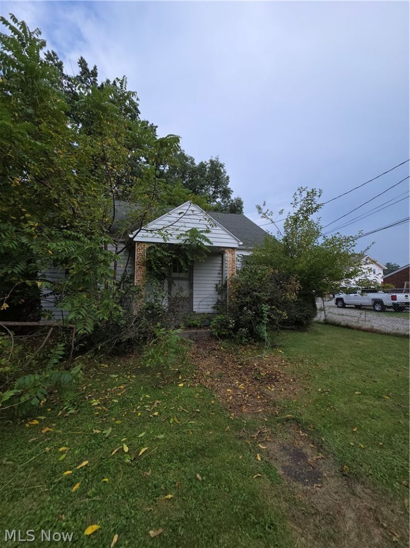 126 Ingall Avenue Nw, Massillon, OH 44646 Main Photo