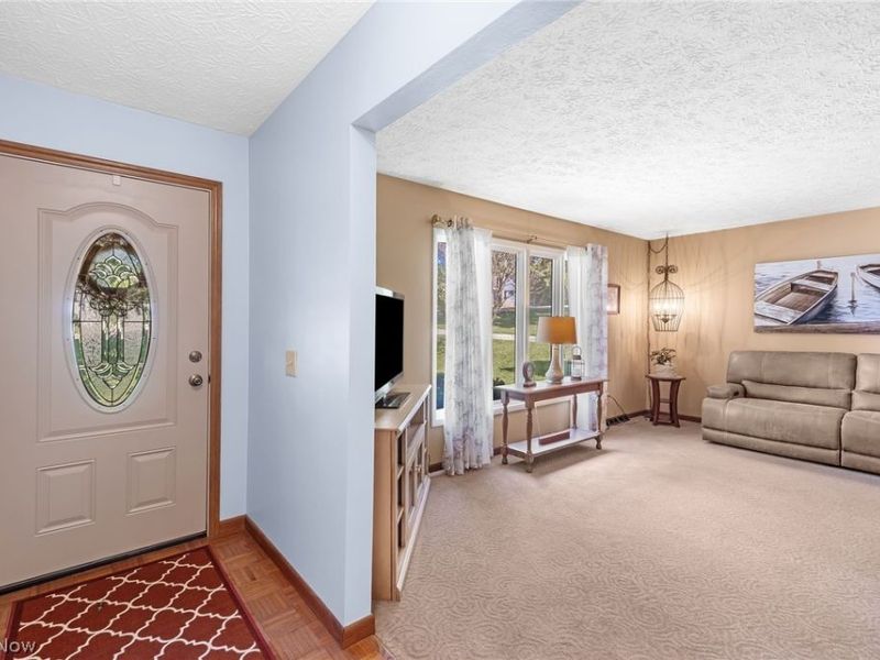 6216 College Street SW, Navarre, OH 44662 Photo 2