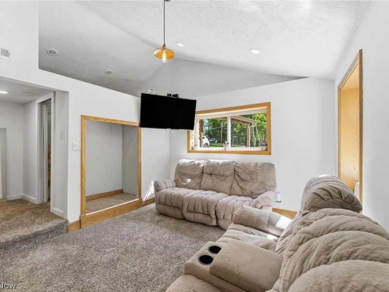 4105 Smith Stewart Road, Vienna, OH 44473 Photo 7