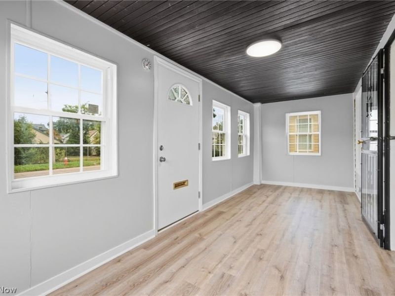13202 Melzer Avenue, Cleveland, OH 44120 Photo 5