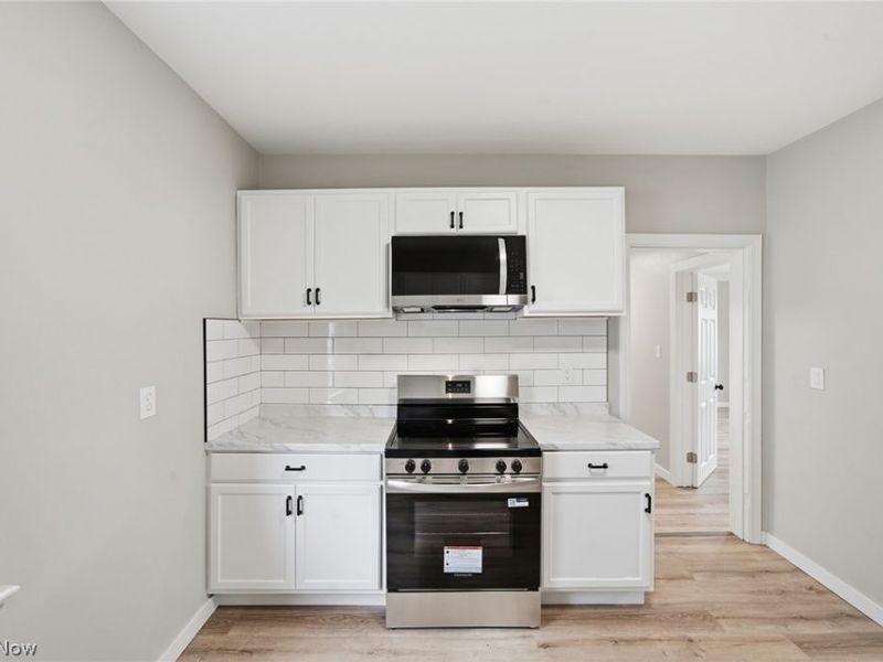 4256 W 22nd Street, Cleveland, OH 44109 Photo 11