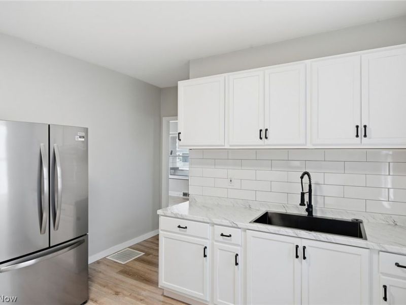 4256 W 22nd Street, Cleveland, OH 44109 Photo 13