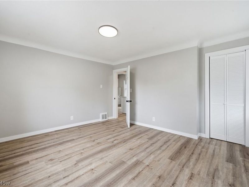 4256 W 22nd Street, Cleveland, OH 44109 Photo 16