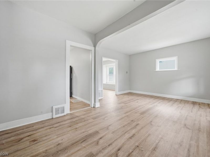 4256 W 22nd Street, Cleveland, OH 44109 Photo 5