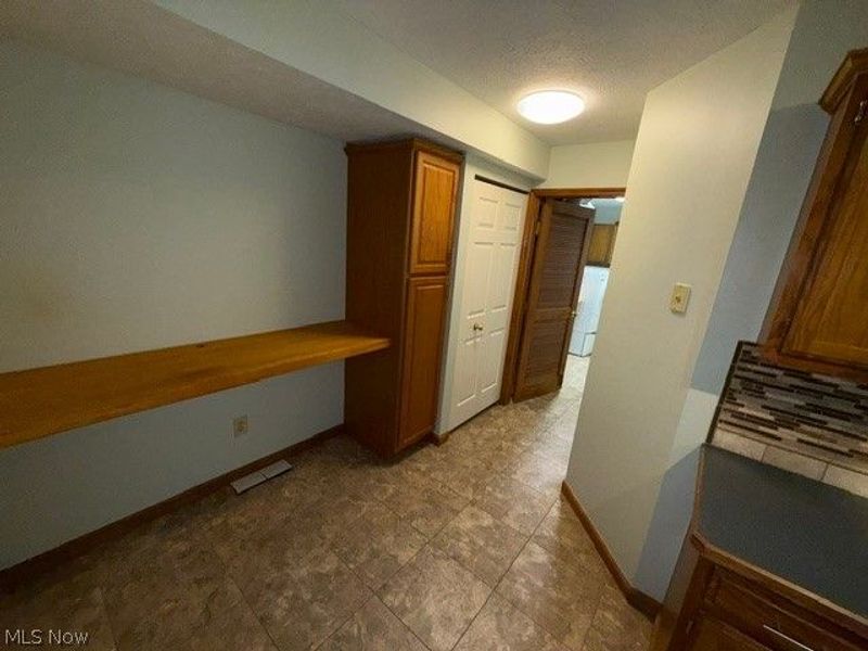 691 S Point Trail, Berea, OH 44017 Photo 11