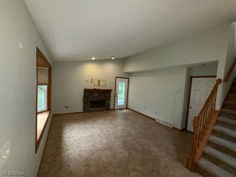 691 S Point Trail, Berea, OH 44017 Photo 15