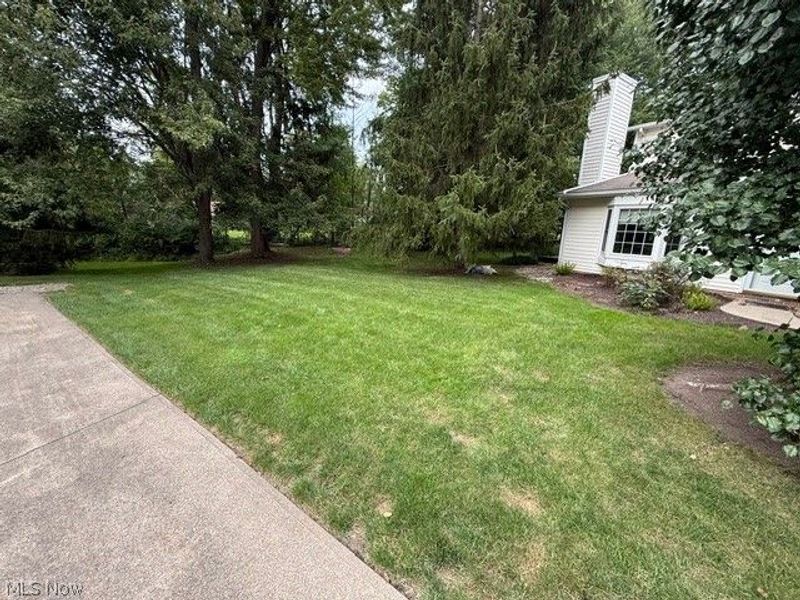 691 S Point Trail, Berea, OH 44017 Photo 38
