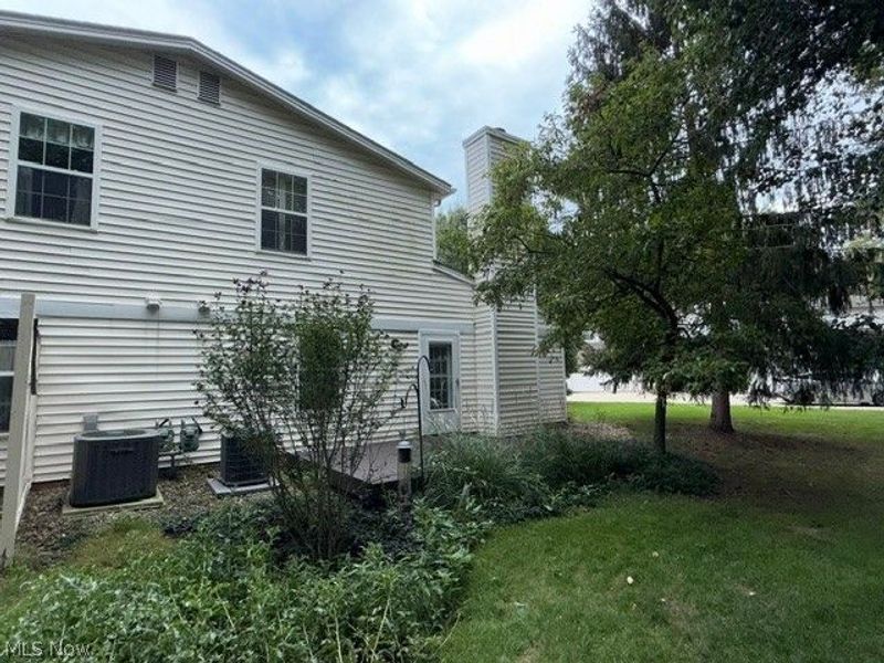 691 S Point Trail, Berea, OH 44017 Photo 43