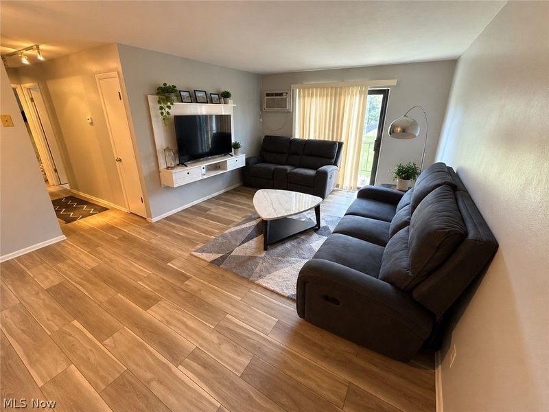23865 David Drive, Unit 204, North Olmsted, OH 44070 Photo 2