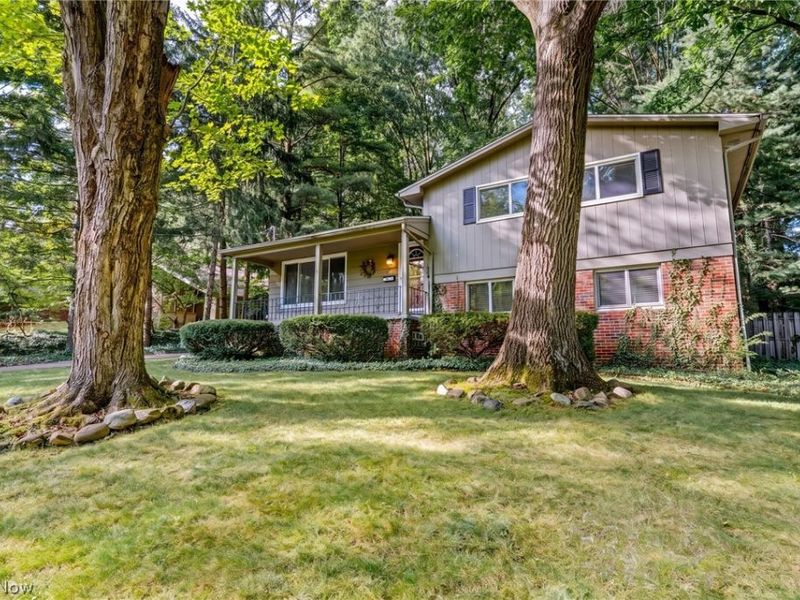 645 Mentor Road, Akron, OH 44303 Photo 2