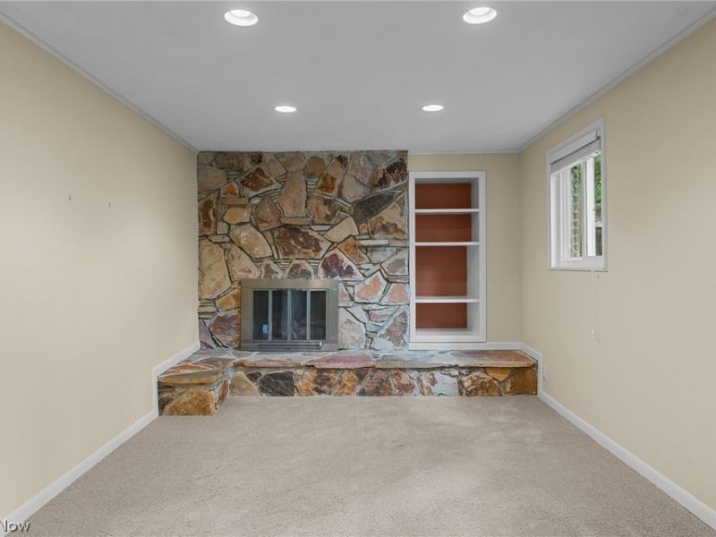 645 Mentor Road, Akron, OH 44303 Photo 35
