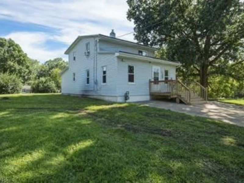 2770 Ithaca Avenue, Lakemore, OH 44312 Photo 2