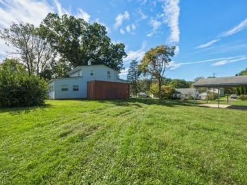 2770 Ithaca Avenue, Lakemore, OH 44312 Photo 6
