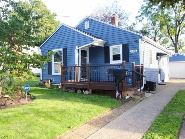 2476 Albrecht Avenue , Akron, OH 44312