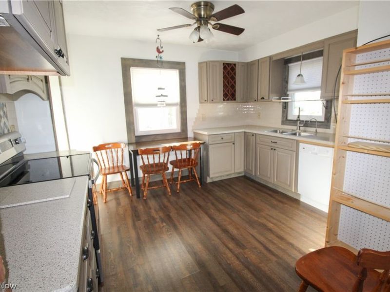 2476 Albrecht Avenue, Akron, OH 44312 Photo 7