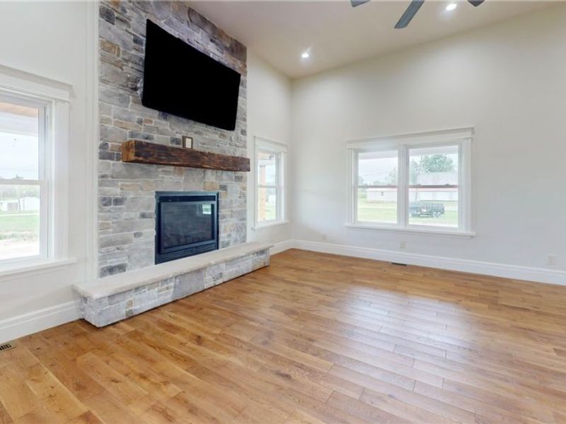 454 Hocking Road, Little Hocking, OH 45742 Photo 8