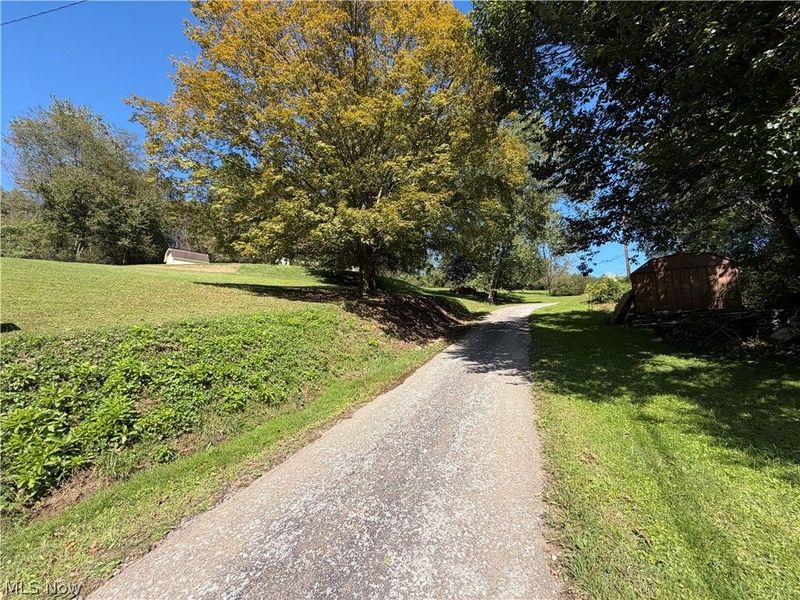 33017 State Route 7, New Matamoras, OH 45767 Photo 29