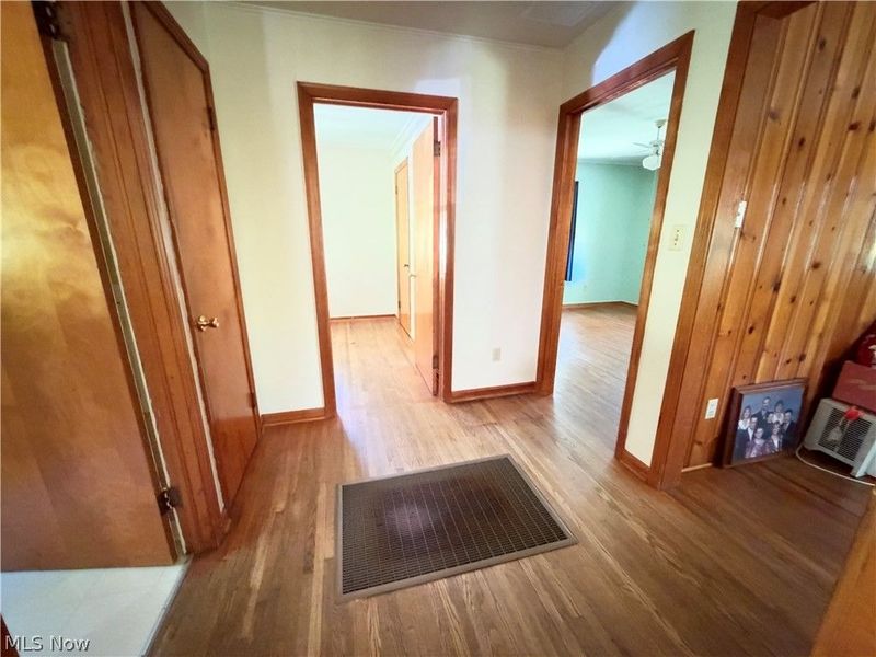 33017 State Route 7, New Matamoras, OH 45767 Photo 5