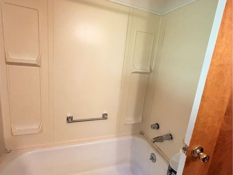 33017 State Route 7, New Matamoras, OH 45767 Photo 7