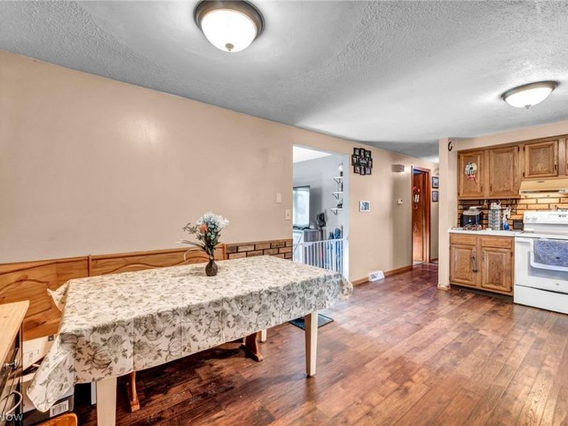 751 Ries Circle NW, Canal Fulton, OH 44614 Photo 14