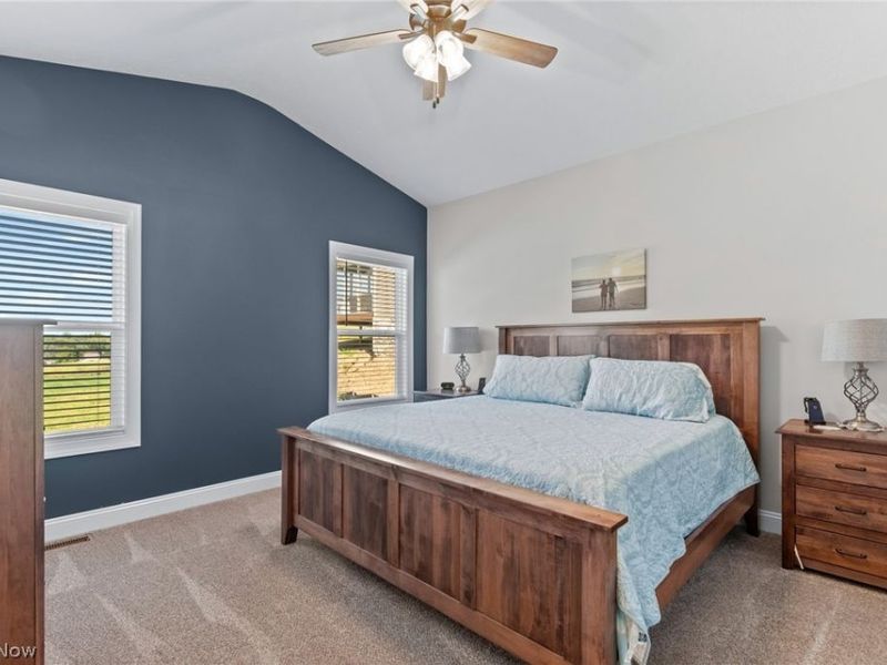 2487 Ledgestone Drive NW, Uniontown, OH 44685 Photo 12