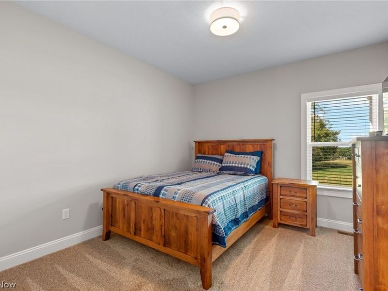 2487 Ledgestone Drive NW, Uniontown, OH 44685 Photo 16