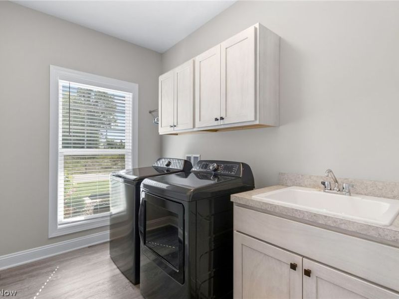 2487 Ledgestone Drive NW, Uniontown, OH 44685 Photo 19