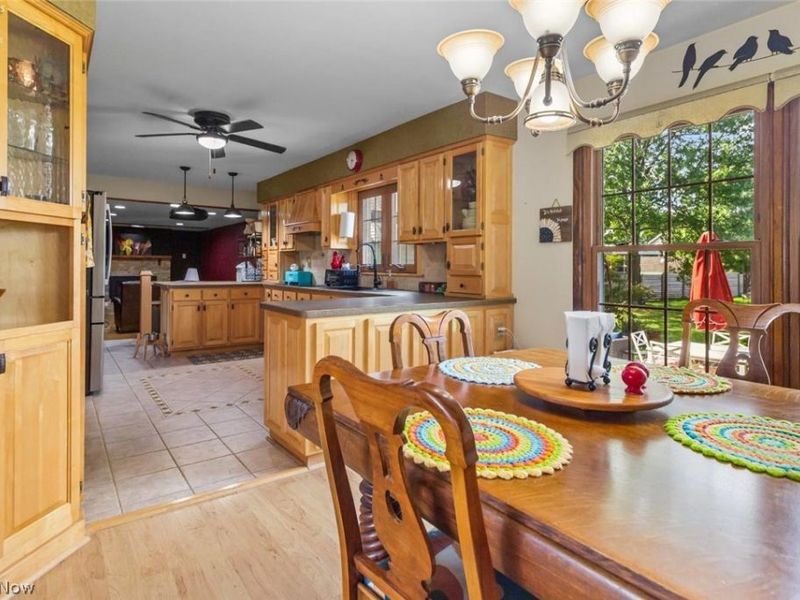 47568 Middle Ridge Road, Amherst, OH 44001 Photo 16