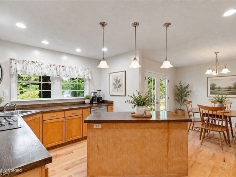 9477 Hoose Road, Mentor, OH 44060 Photo 8