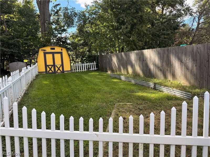 339 Columbus Street, Elyria, OH 44035 Photo 3