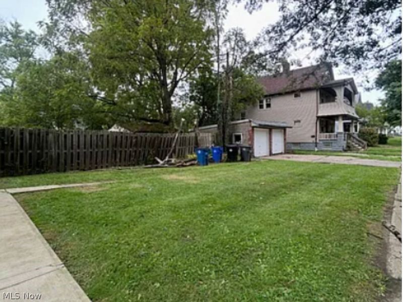12021 Forest Avenue, Cleveland, OH 44120 Photo 2
