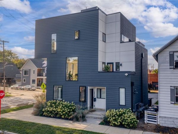 3416 Monroe Avenue , Cleveland, OH 44113