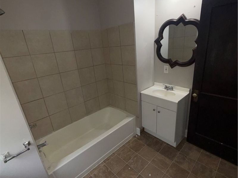 1446 E 174th Street , Cleveland, OH 44110 Photo 15