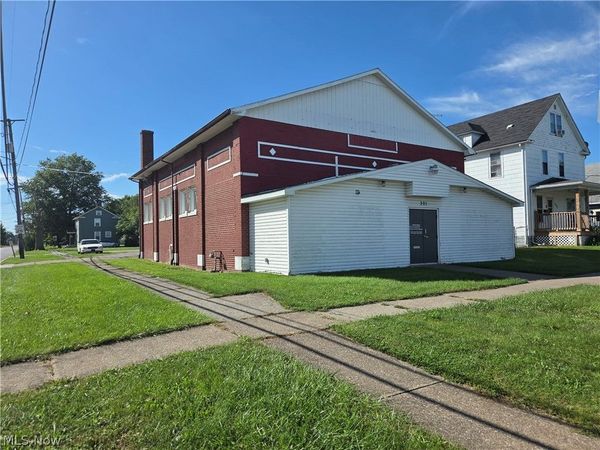 301 W 22nd Street , Lorain, OH 44052