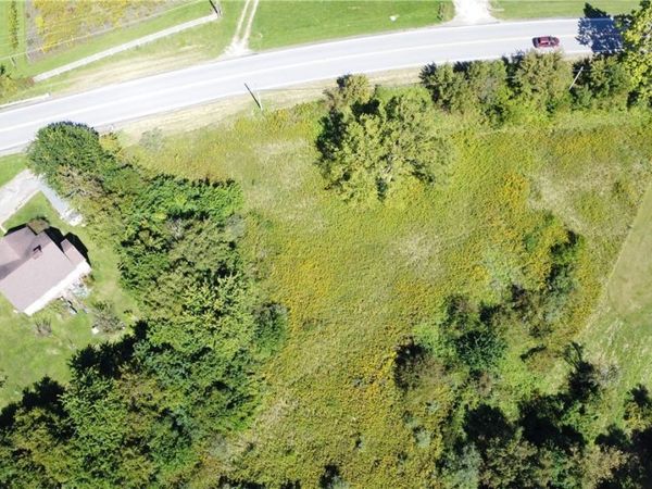 1749 US 250 , Adena, OH 43901