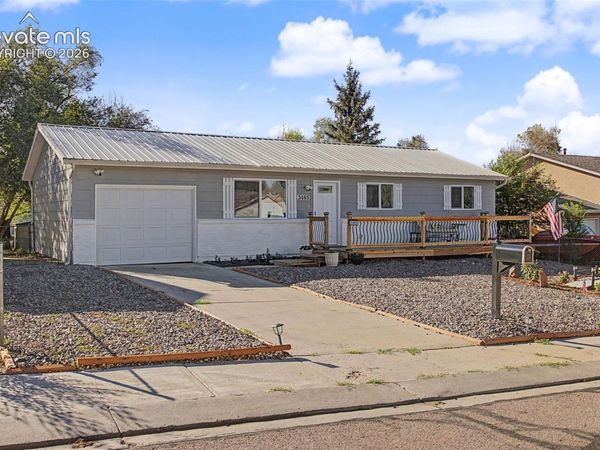 3465 Mosswood Lane, Colorado Springs, CO 80910