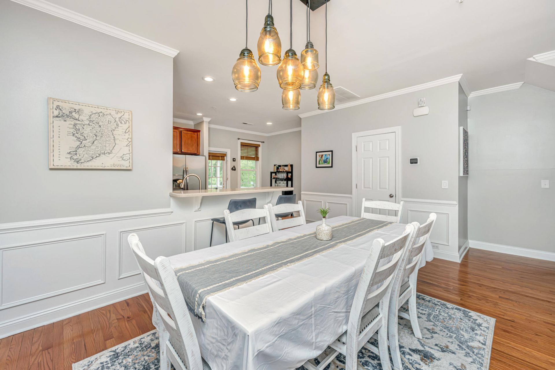 3676 Bagley Drive Photo 9