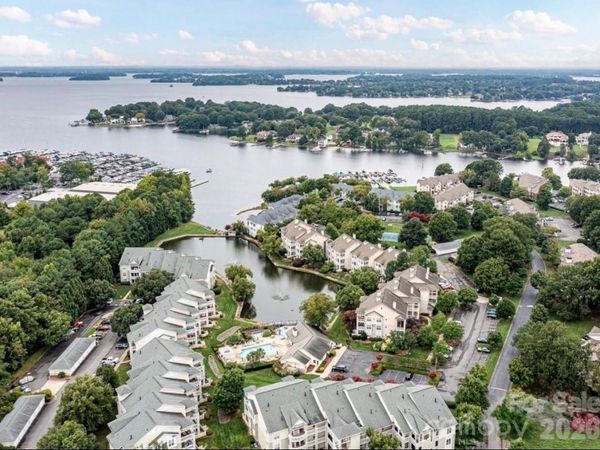 18809 Nautical Drive , Cornelius, NC 28031